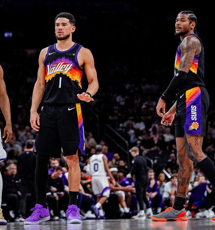 附加赛鏖战勇士的太阳，最坏的结果有两个！1，杰伦-格林神一场鬼一场，之前与开拓