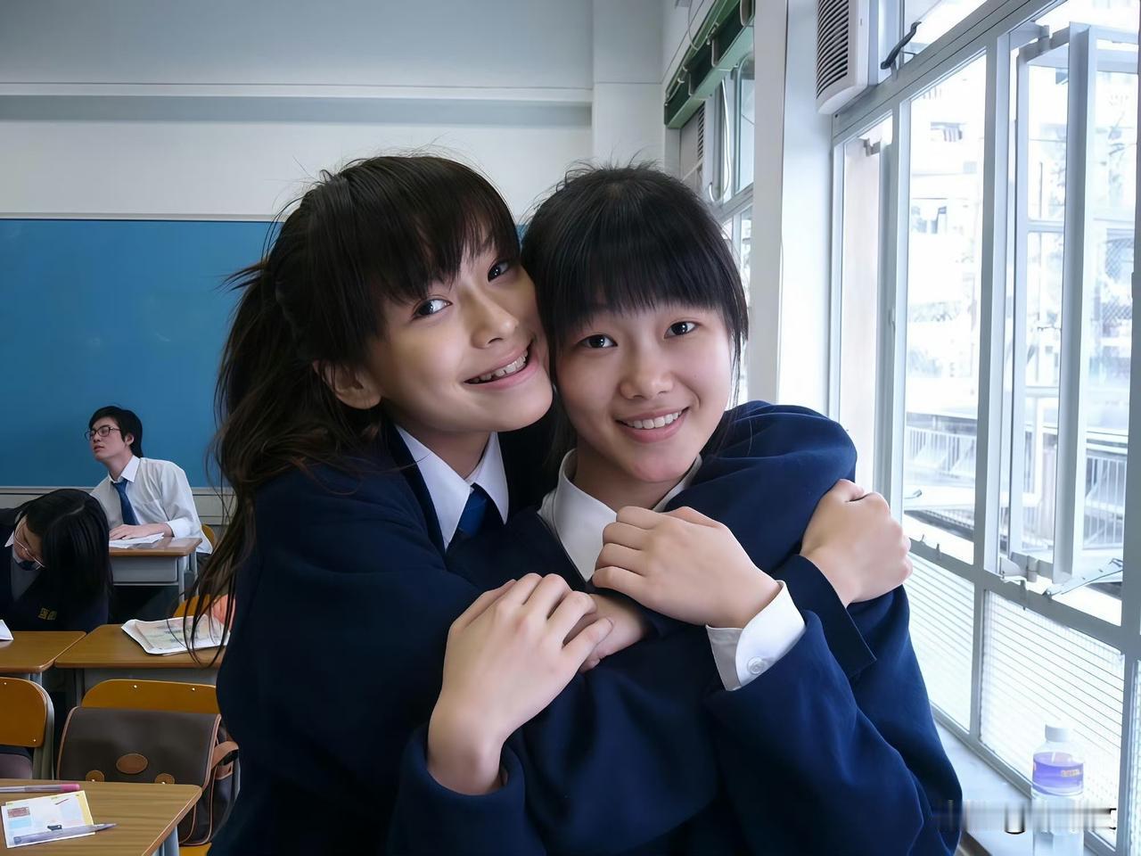 高中旧照惊艳曝光！Angelababy青涩模样揭秘，原来这才是她火遍全网的真因