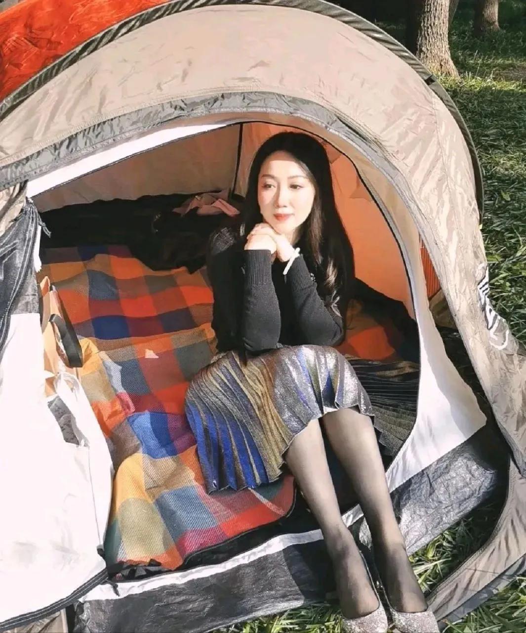 【离异女VS大龄剩女：婚恋市场的残酷真相，聪明男人都选后者？】🔥大数据惊