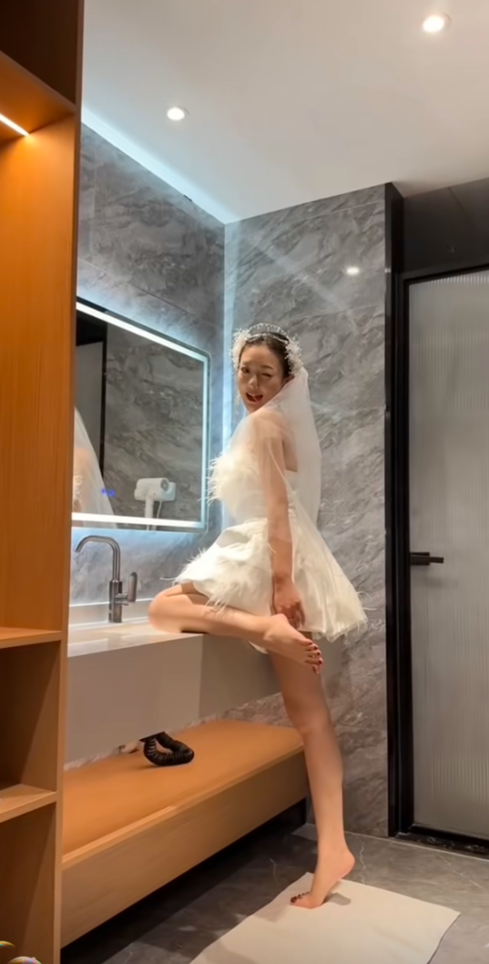 闺蜜马上就要结婚了希望她幸福！