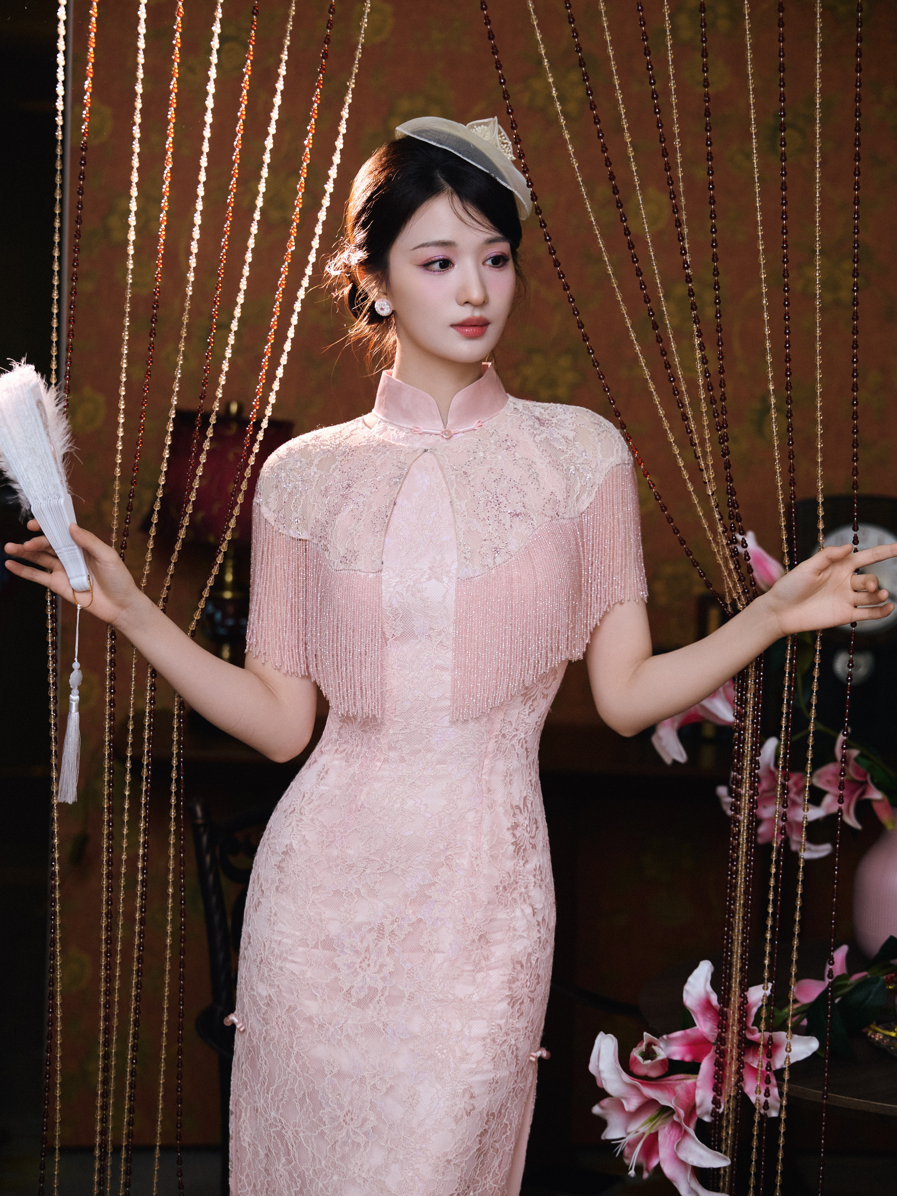 让王楚然穿旗袍的是天才王楚然你好星期六定妆照出图7月19一起来看《这一秒过火》