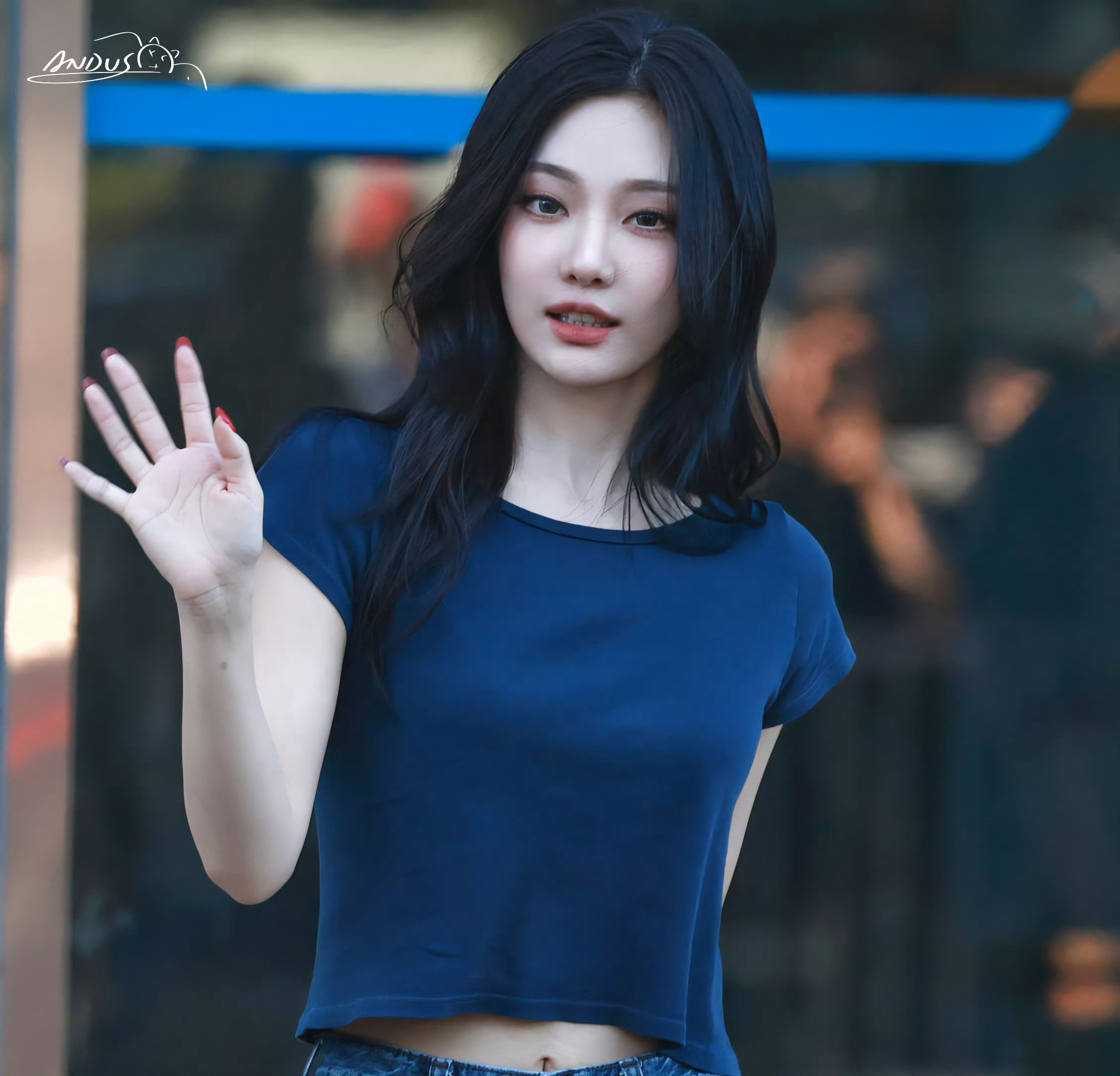 看到这两张的第一眼就觉得该取名为暮光之城🌙✨🐈‍⬛（cr.muiandus