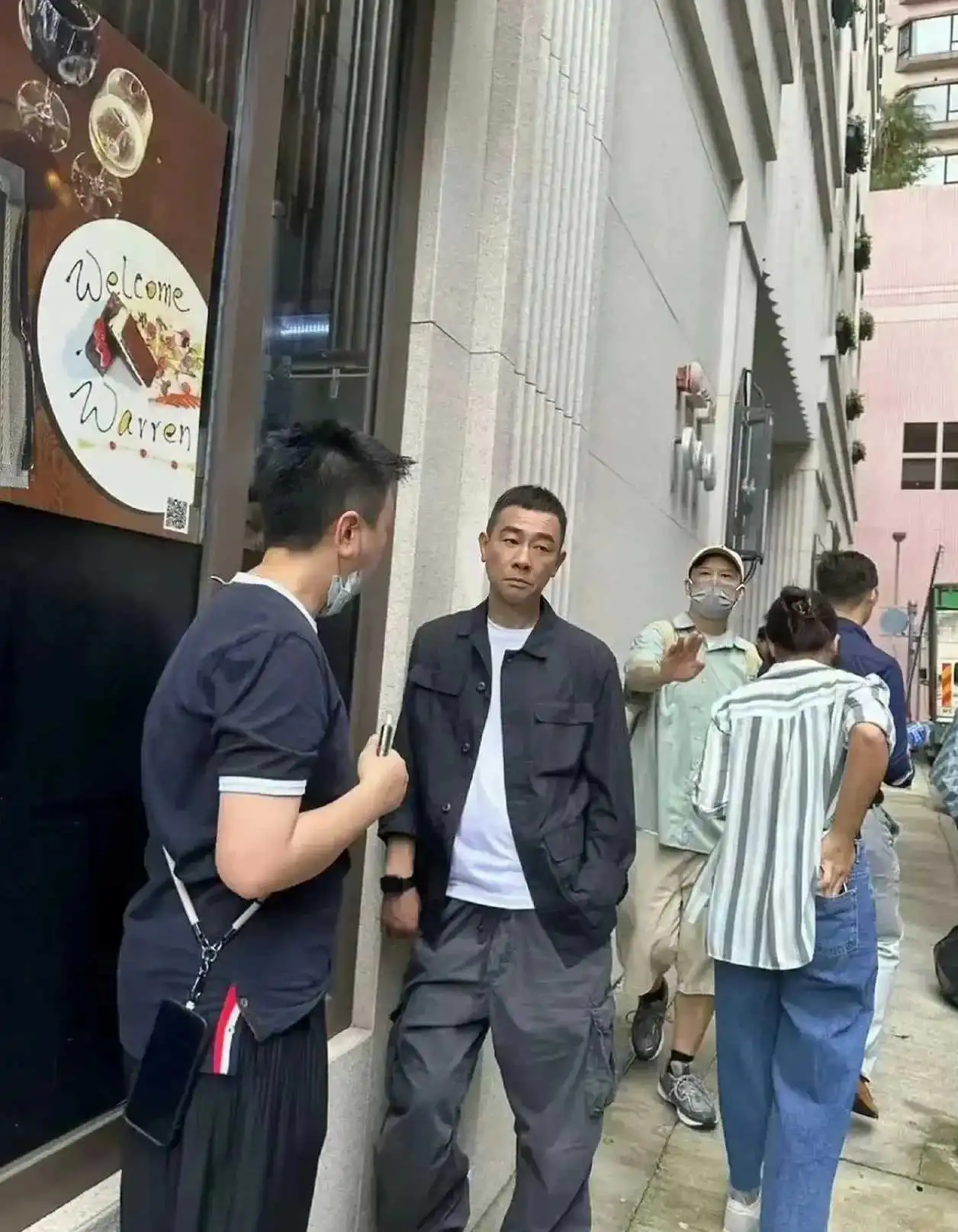 陈小春还真的是驻颜有术，香港艺人的保养真的很厉害！