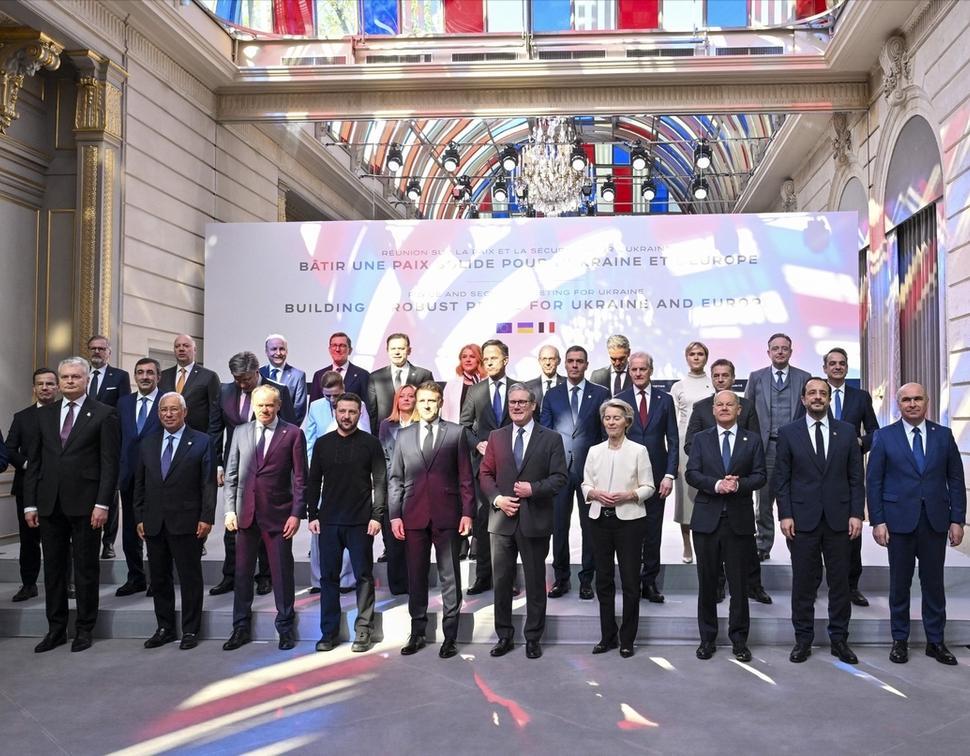 2026.4.3日美国盟友对美国最新表态西班牙宣布对美军关闭了他的领空，你