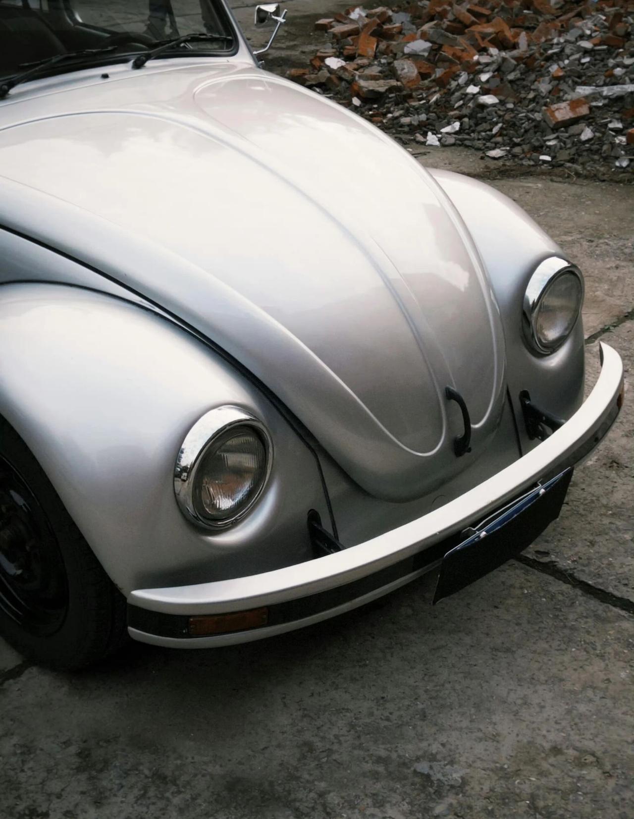 初代复古虫子：大众甲壳虫经典甲壳虫初代老车，通体散发着经典复古气息的甲壳虫一代，