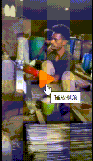 卷？你能有人家三家能卷？人家一口就能卷起一大捆，还不用躺平的[无奈摊手]……