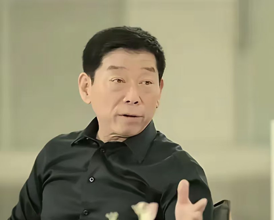 魏建军说，现在国内的纯电车亏损都特别严重，根本形成不了商业闭环。现在资本该赚的钱