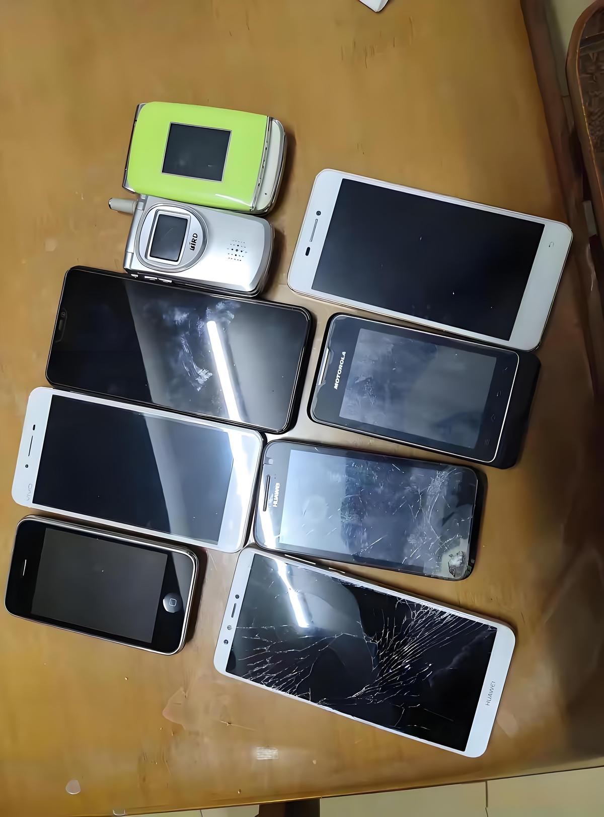 你家抽屉里，是不是也躺着几部开不了机、卡到不用的旧手机？你可能觉得，放着就放着呗