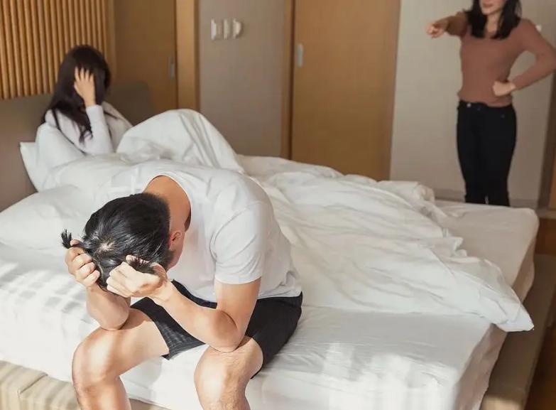 “被白嫖了？”宁夏银川，一男子在婚姻期间，多次给情人转账，妻子得知后非常生气，将