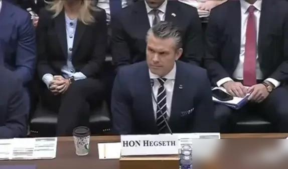 朗购买中国导弹了？美防长斩钉截铁的一句话，令听证会鸦雀无声！美防长这话说白了