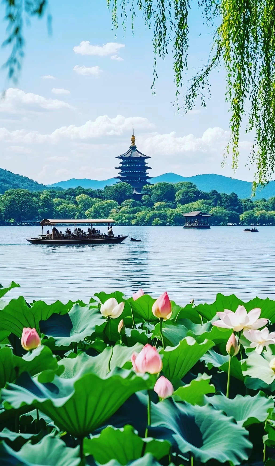 十天干两两配对形成五组相合关系：甲己相合，乙庚相合，丙辛相合，丁壬相合，戊癸相合
