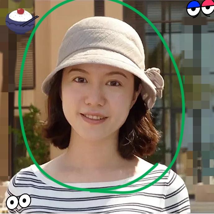 杨先生走了，翁帆没有走，她留在清华的会场里，一直静静地听别人讲他的思想，一直低着
