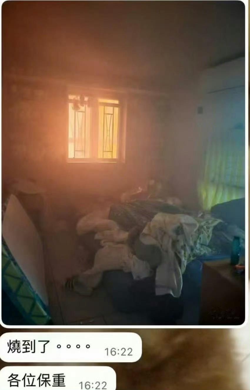 香港大火看到最绝望的一张照片看到这张图直接破防了…这哪是火灾，是把人命按在30秒