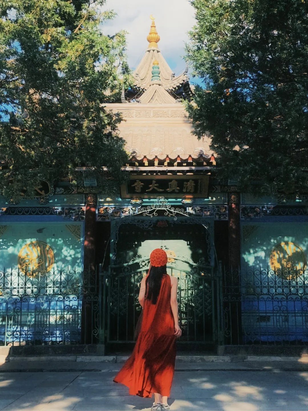 一人游｜在呼和浩特逛过的免费寺庙