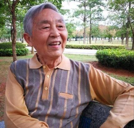 1970年，徐州一主任医生背着妻子，偷偷服用了4克毒性极强的曼陀罗花，殊不知正是