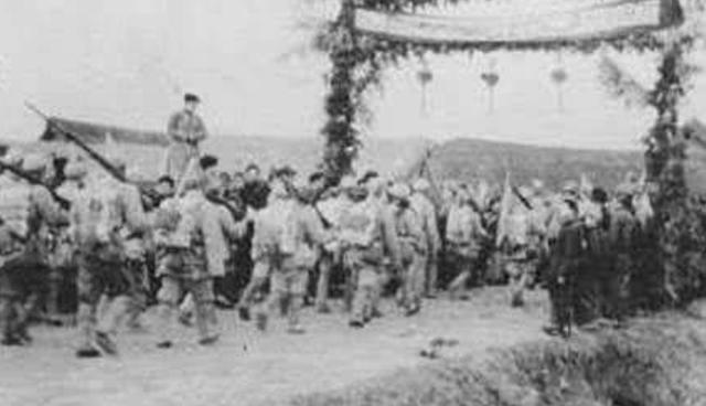 他是解放战争中唯一战死的上将兵团司令，至今也不知道是谁击毙的枪声未歇，血色未