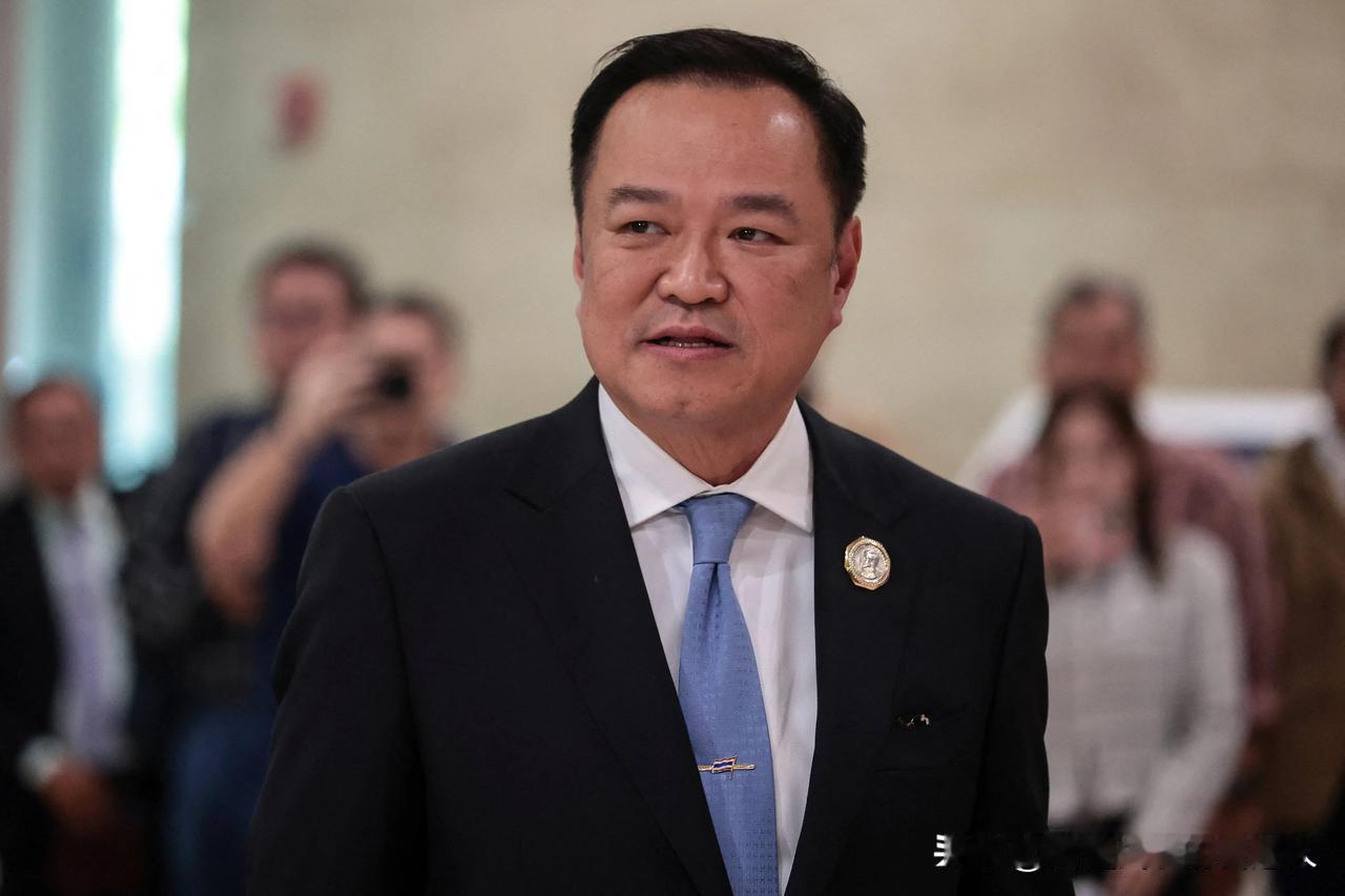 大选结束了！阿努廷赢麻了！很多人以为，他信家族彻底凉了，要被扫进历史垃圾堆。错了