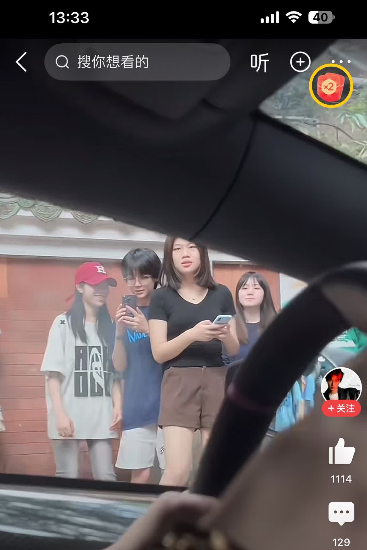 你们是同一天租的车[捂脸哭][捂脸哭][捂脸哭]