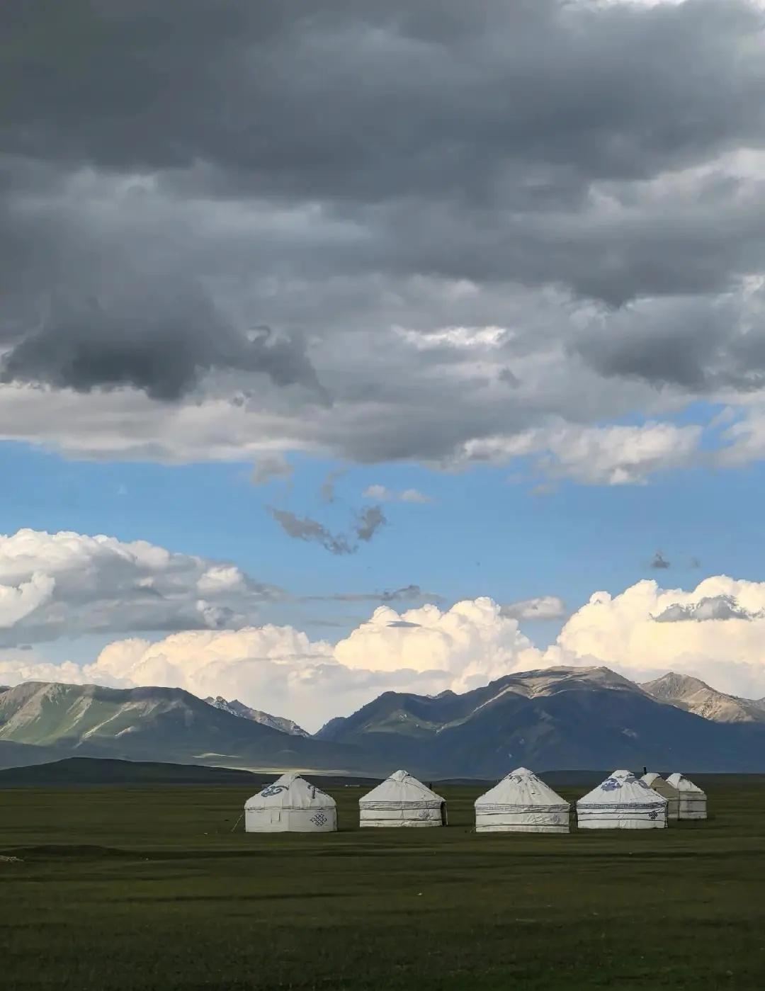 喀什-巴音布鲁克-伊犁夏季在南疆的4天今年夏天在北疆自驾，从喀什出发，先去白