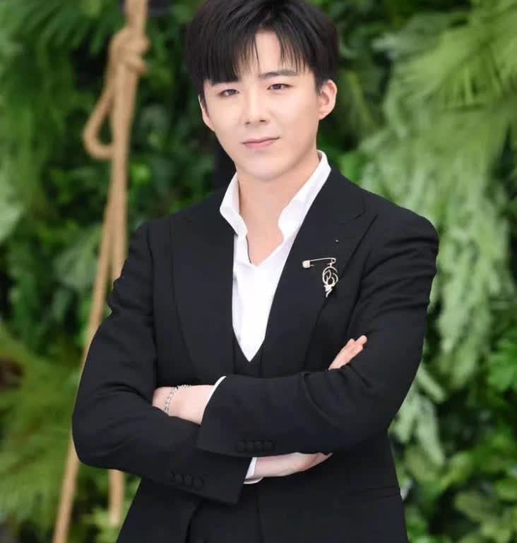 刘宇宁的前妻，原来他的前妻很有钱，她的爸爸是搞房地产的，家里条件特别好，住别墅，