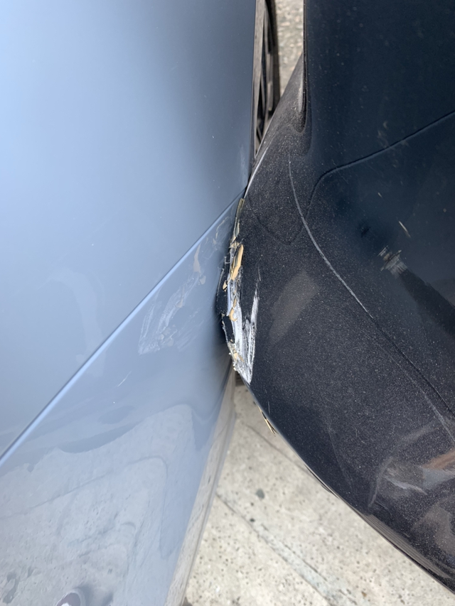 提车第二天就刮了新车首刮，昨天刚提的