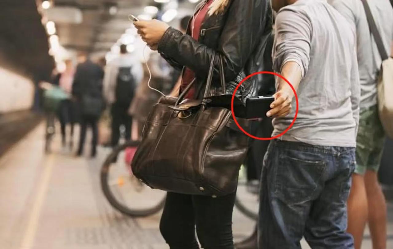 搁几年前，中国游客在欧洲是小偷眼里的“移动金库”，可如今，他们却为啥偏偏不敢碰咱