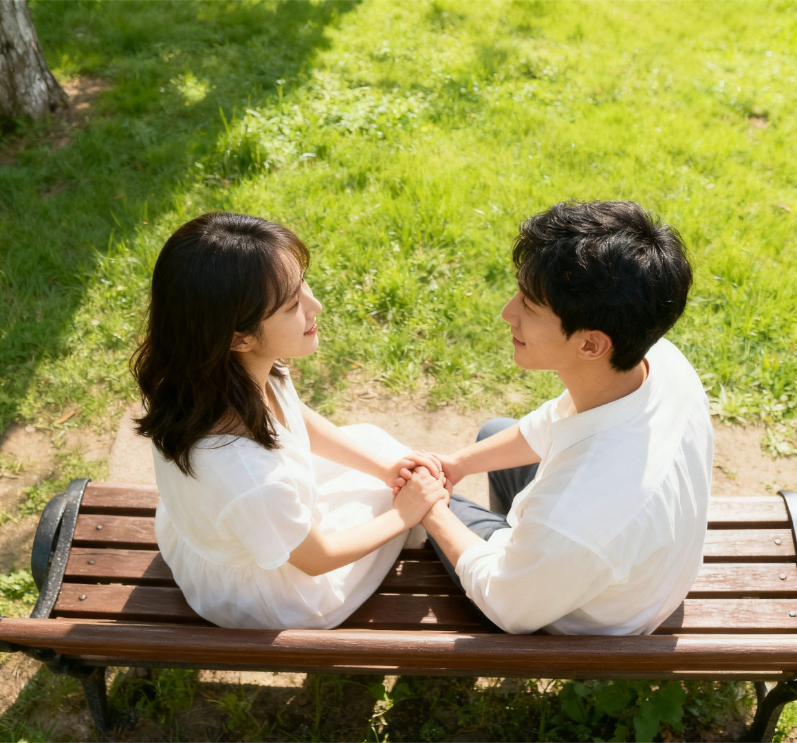 在感情的世界里，男人往往带着一份清醒的现实。他们渴望追到心仪的女人，却总想用最低