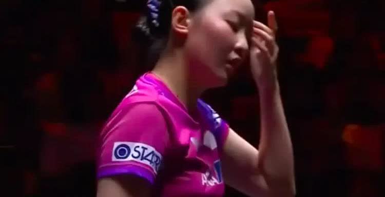 张本兄妹互诉委屈！！！美和：哥，我被欺负了…智和：别哭妹，说来听听美
