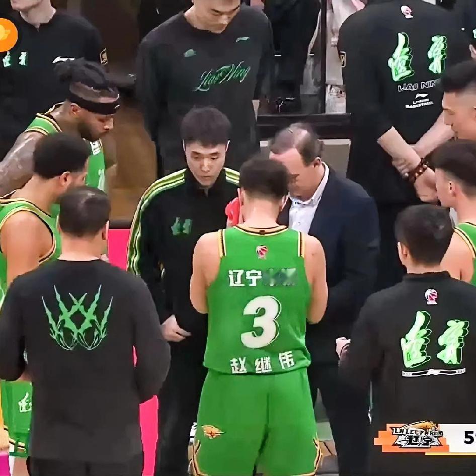 说实话！辽篮现在排名第九！我认为已经很不错了！只要在剩下的6场比赛中保证我们不掉