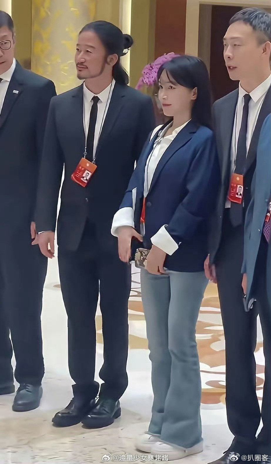 李子柒没出名前发传单，出名后和吴京张译平起平坐