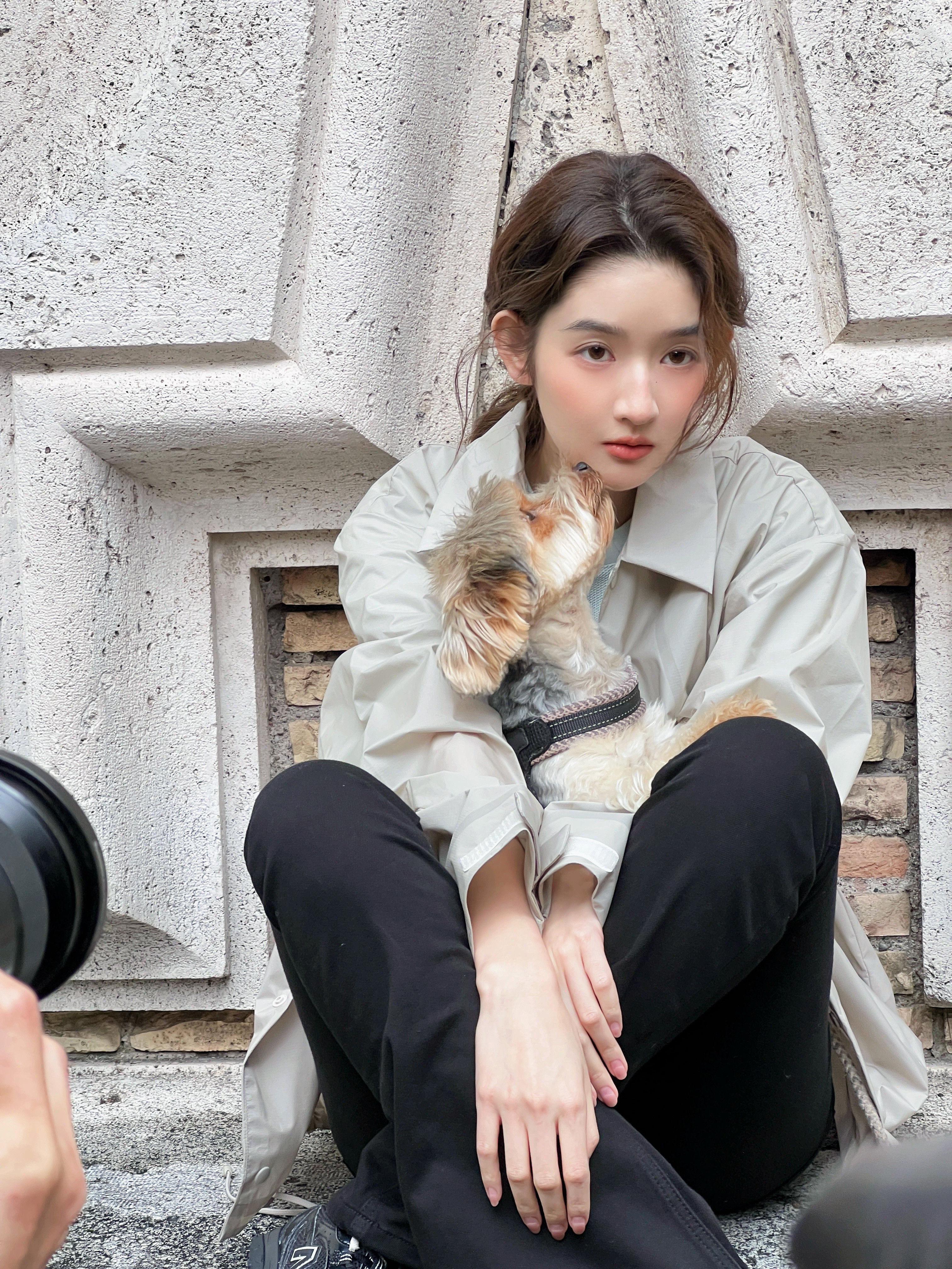 王玉雯与狗狗的小碎片来啦~萌物的旁边是另一个萌物