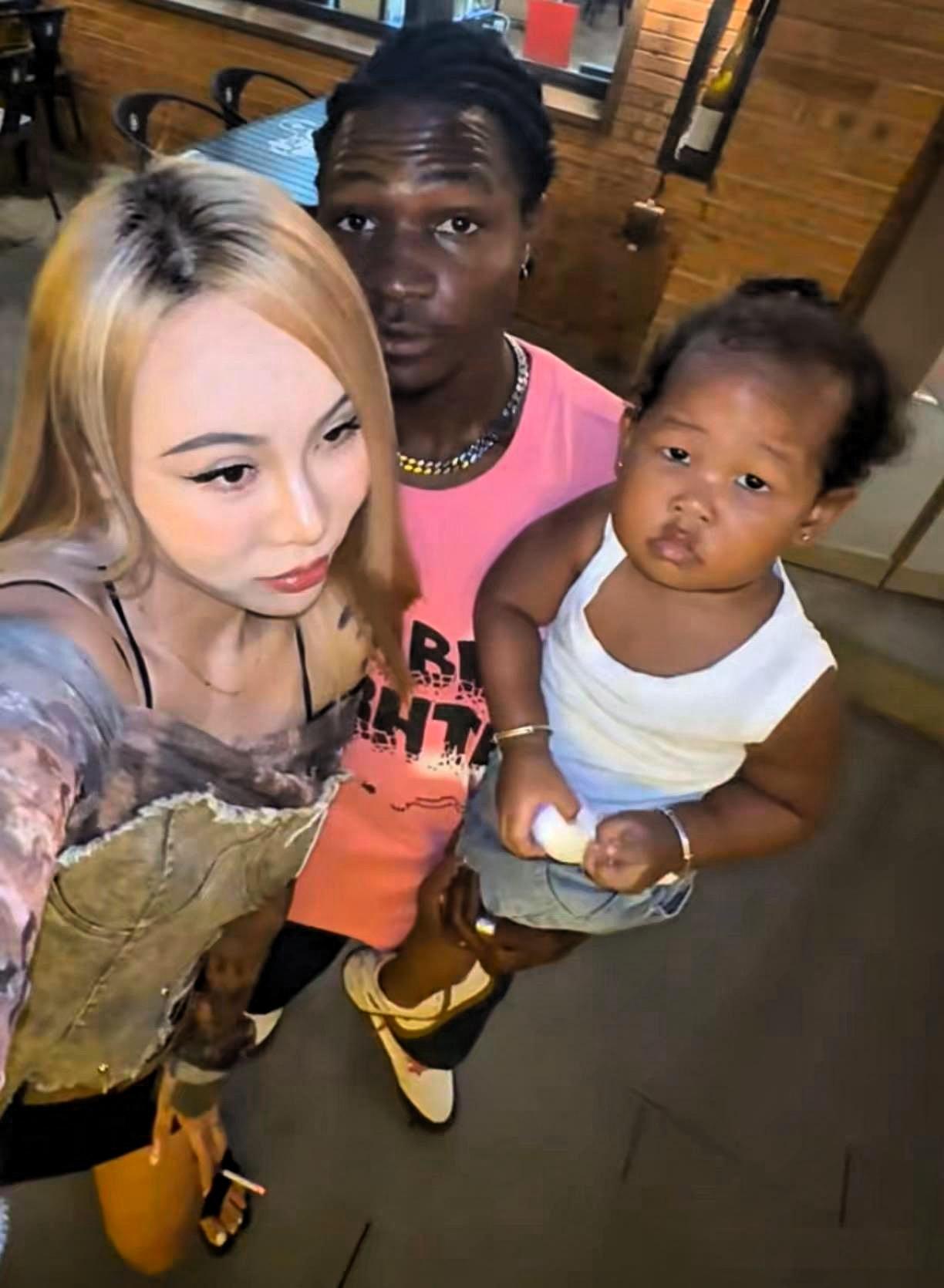 不得不承认，黑人的染色体🧬和基因着实强大。不论男女哪一方是黑人，他们所生育的孩