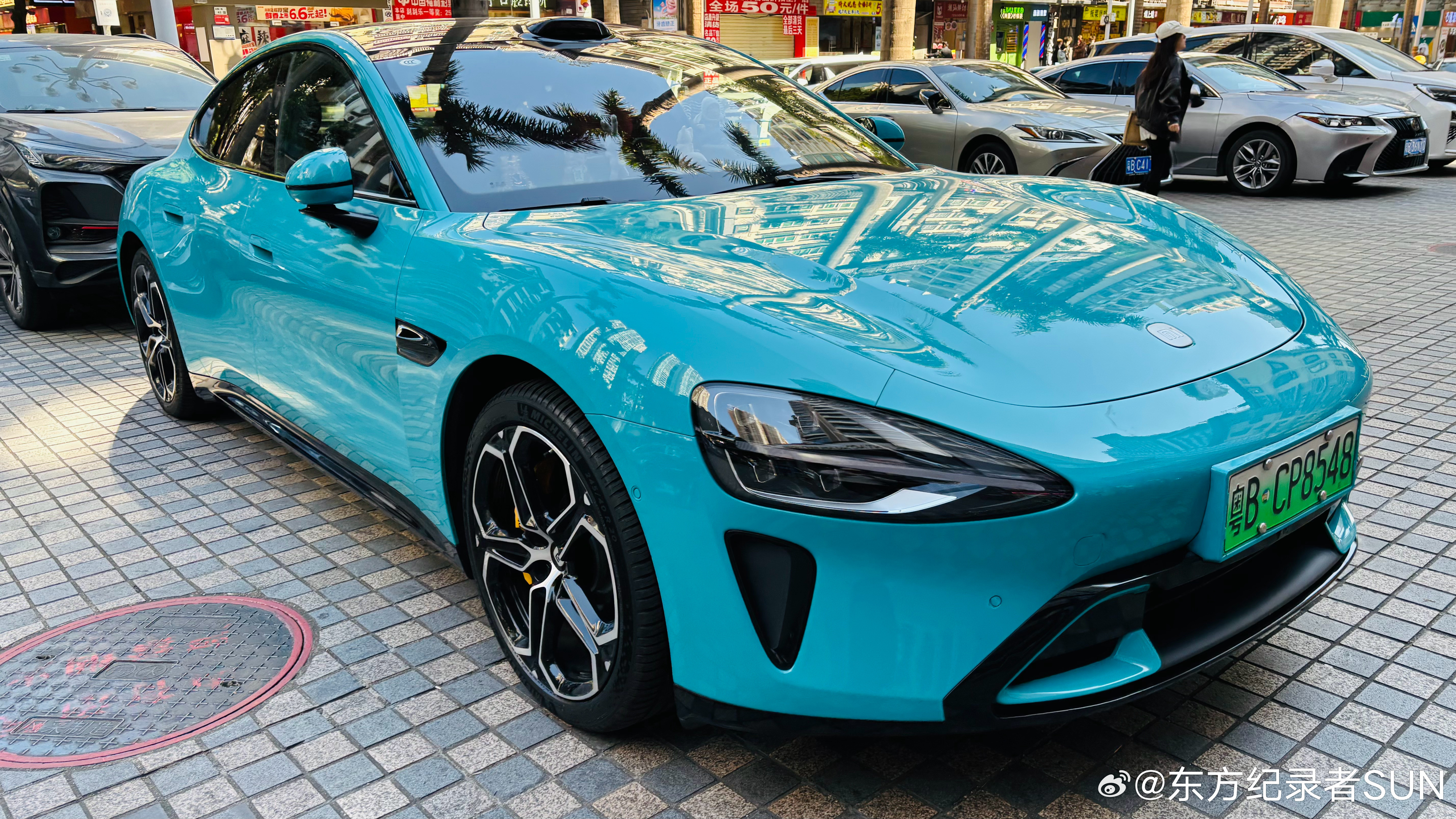 电视行业大裁员：说白了就是没广告营收了，实在是支撑不住了，行业进入下降通道。从2