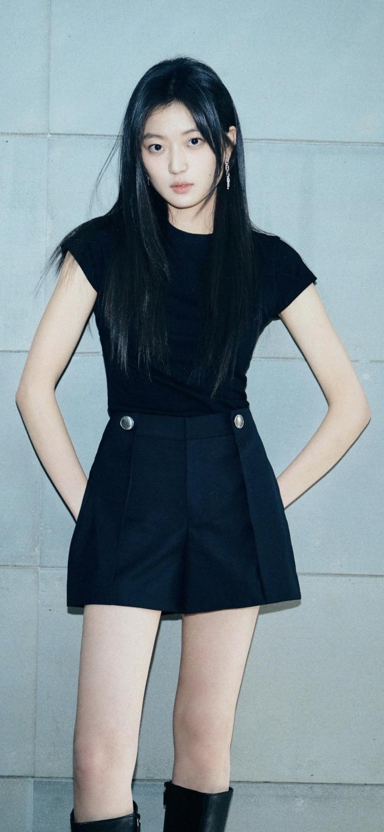 美女壁纸-第5959期-孙千