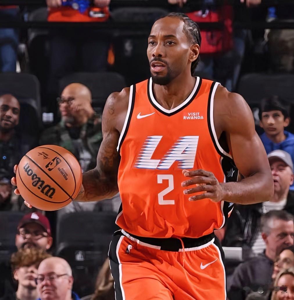 西部倒数第三如何完胜东部第一？1，为什么说快船开启北伐？归根结底是因为小卡，