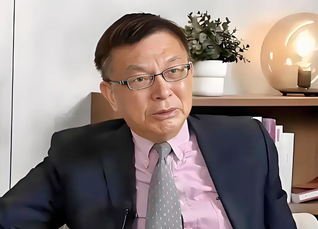 台湾名嘴苑举正教授说：一定要挫挫日本人的“锐气”了，我在学校碰到许多日本交换生，