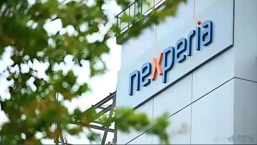 自以为拿捏命脉就能卡脖子！荷兰安世断供晶圆反被国产替代打脸，中国工厂满血复活，荷