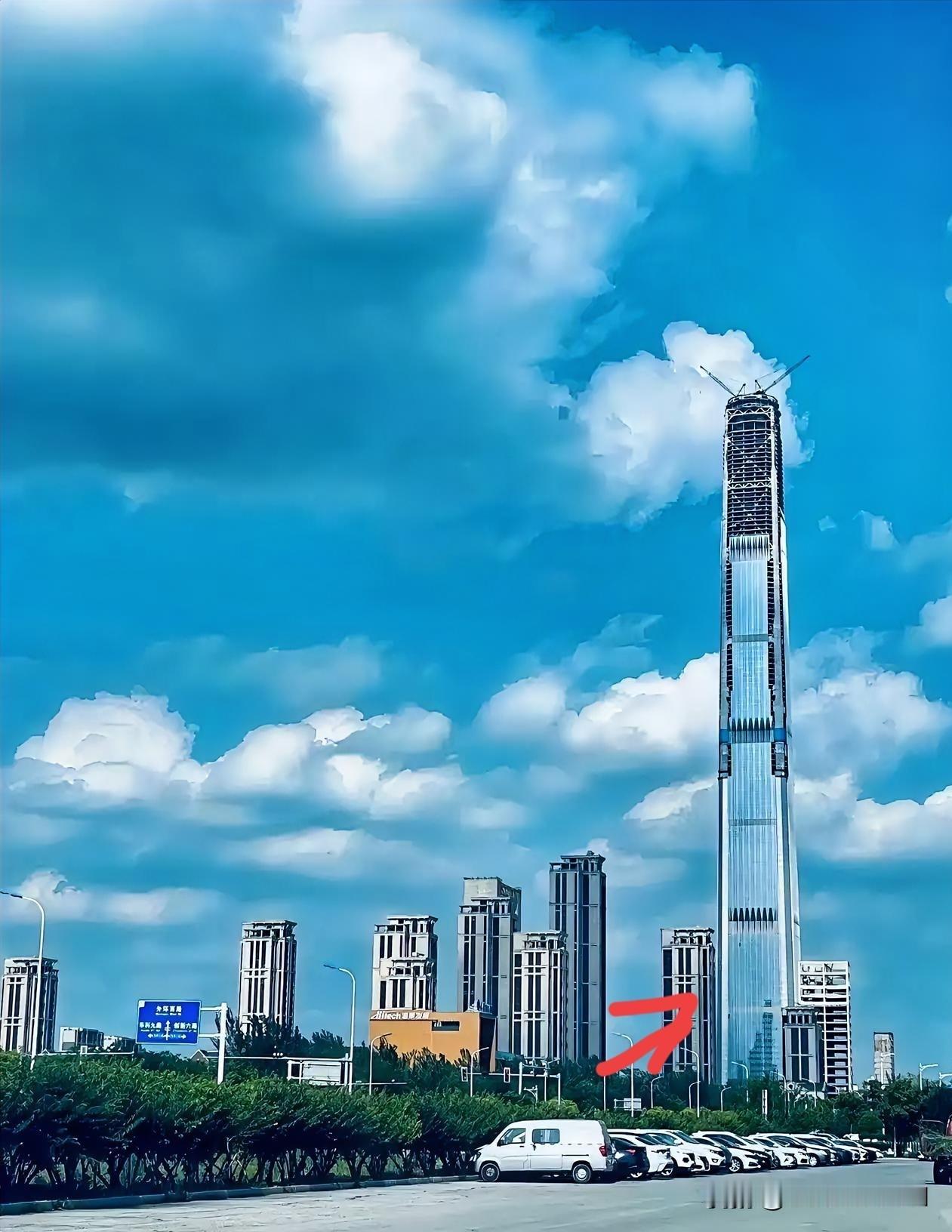 做梦都没想到那么豪华气派天津大厦被拍卖？你能想象一座原本价值数亿的写字楼，竟然