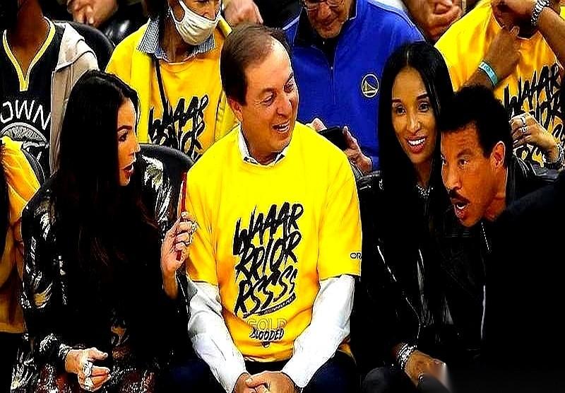 110亿美金。一个篮球俱乐部，现在比豪门湖人还贵10个亿，你敢信？要知道16