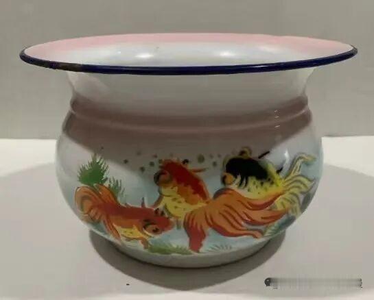 人到中年才懂：缺钱，最能看清亲戚人情人到中年，历经世态冷暖，才读懂一句扎心