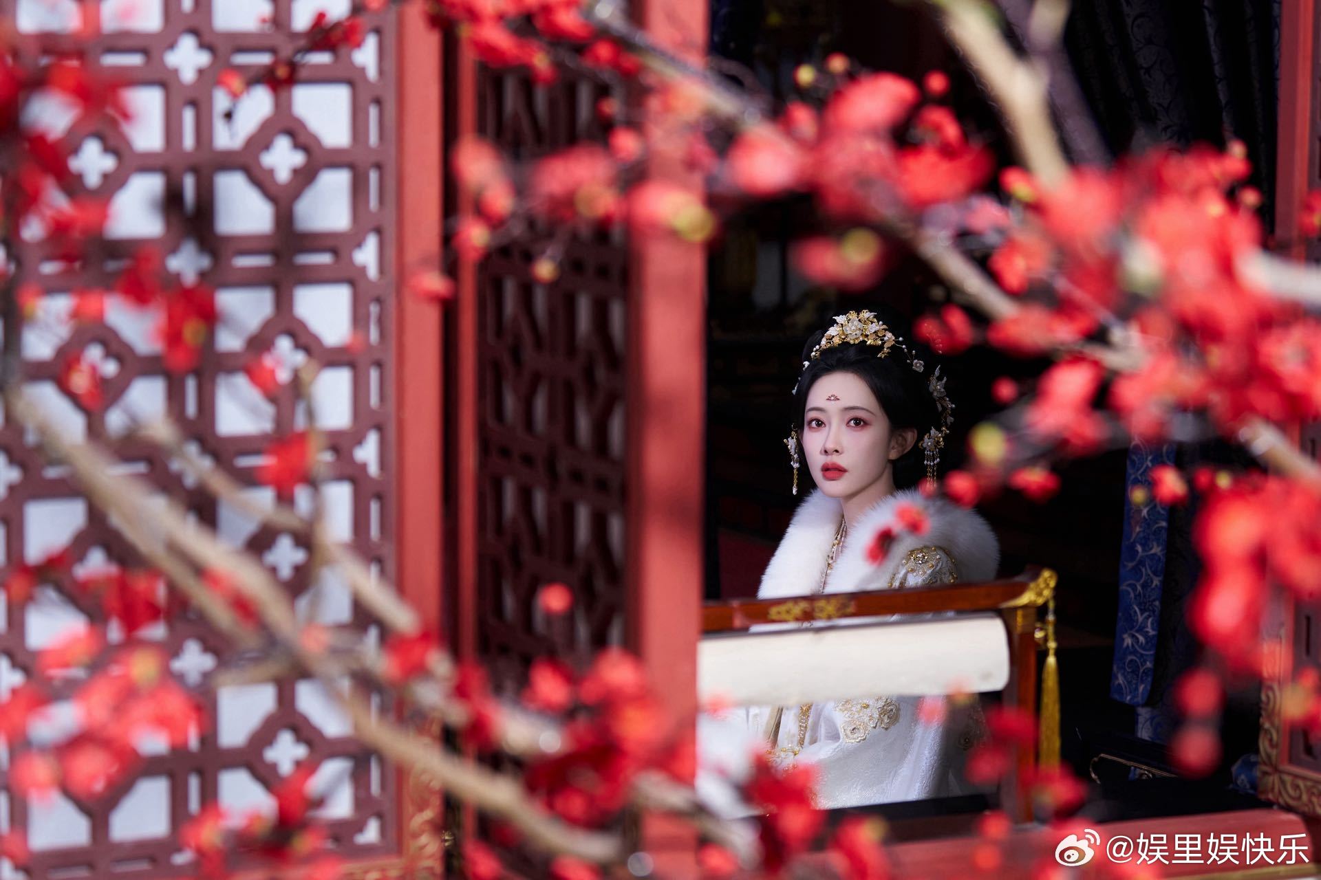 孟子义想做什么便做了演暮晚摇又狠又哭好带感，复杂情绪全到位，大女主气场绝，坐等