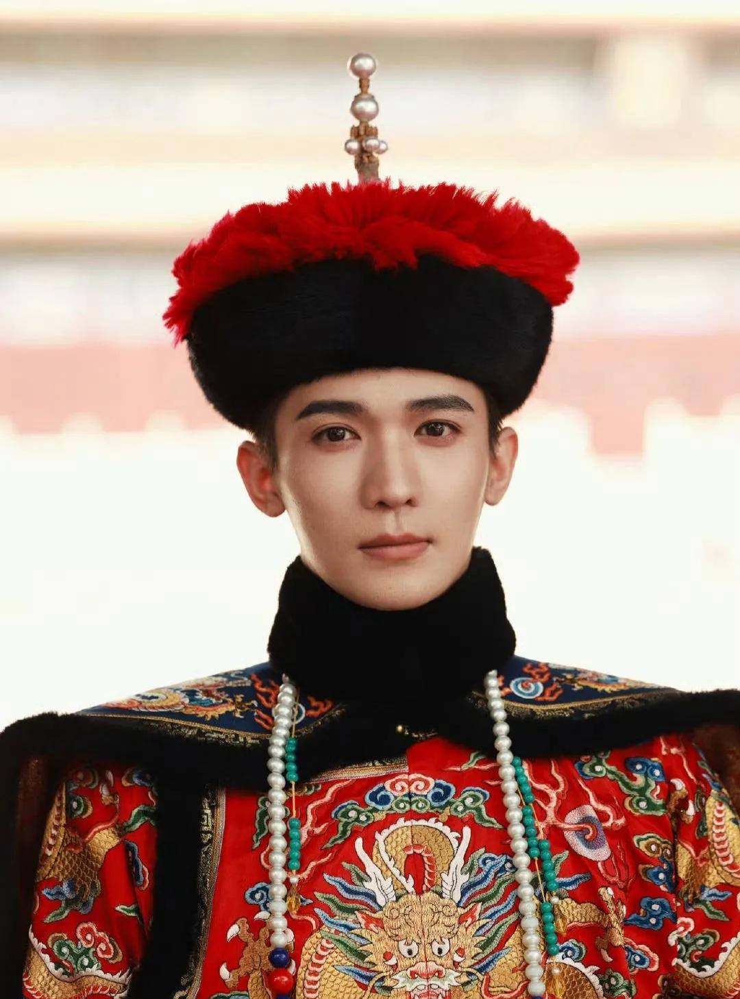 你还别说，于正选人还真是有几手!比如这个男演员梁永棋，光听名字只会让人联想到