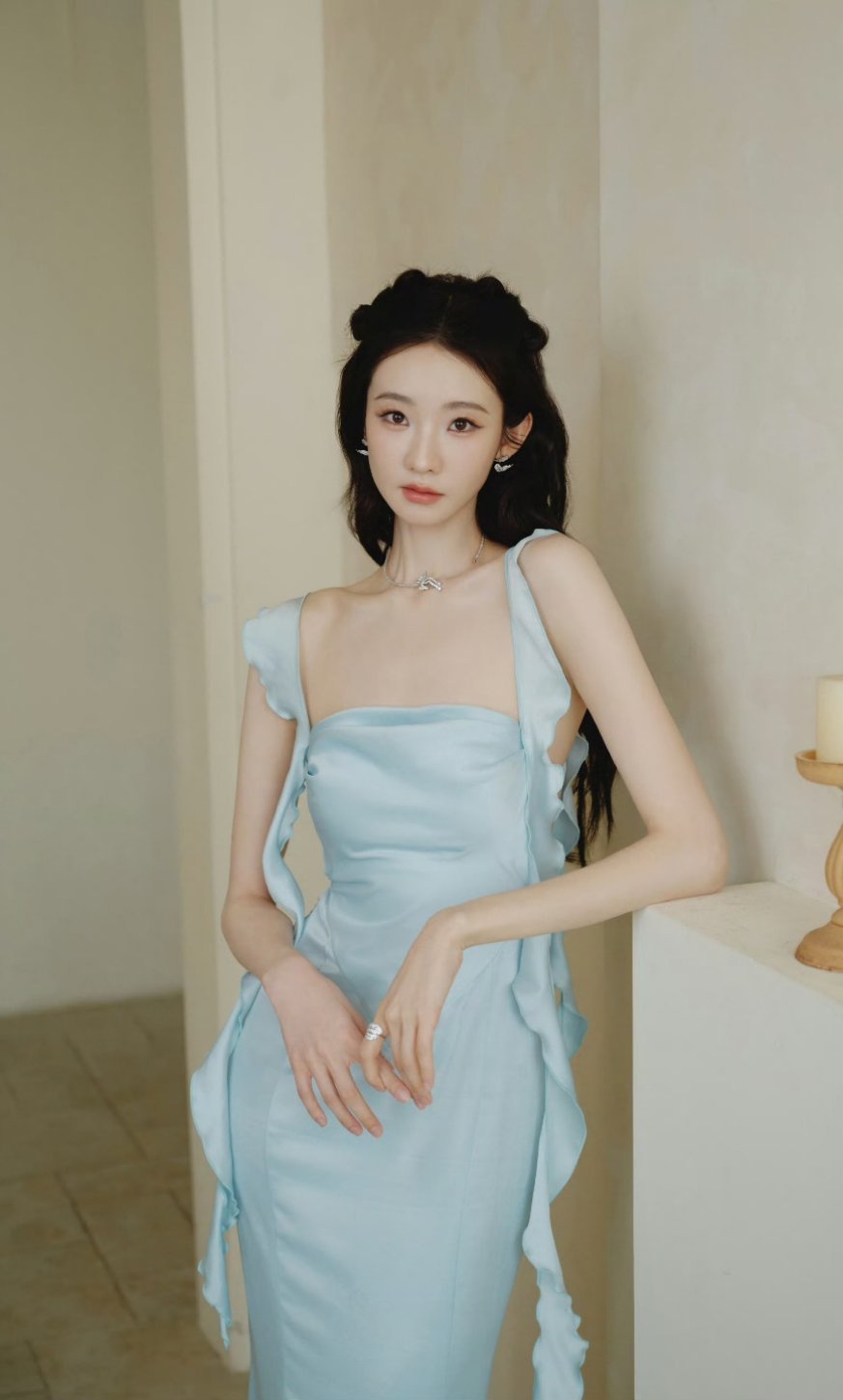 张艺凡～～张艺凡张艺凡