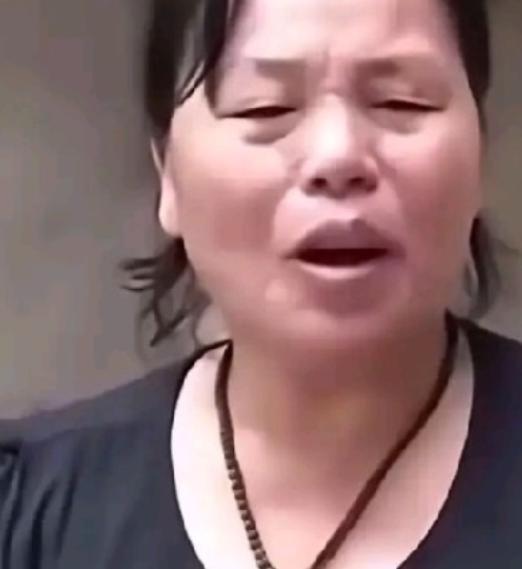 全红婵母亲冯玲妹曾经的一番感慨，引发无数网友共鸣。她坦言，嫁过来二十多年，直到全