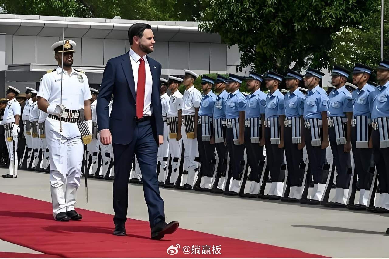 万斯要当总统了吗？据网上信息，美国总统特朗普病重住医院的帖子在美国迅速发酵，而白