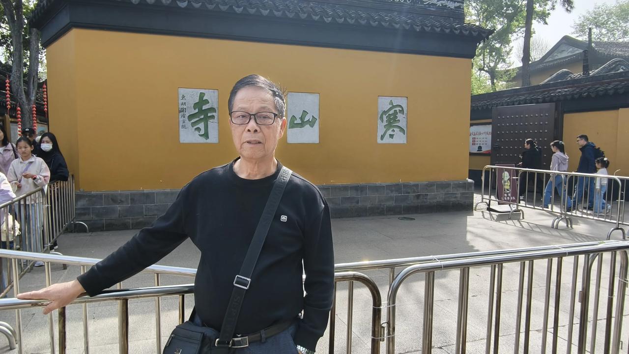 随手拍寒山寺这就是我在寒山寺和周边拍的照片，我住的酒店离寒山寺正门约只有3公里，