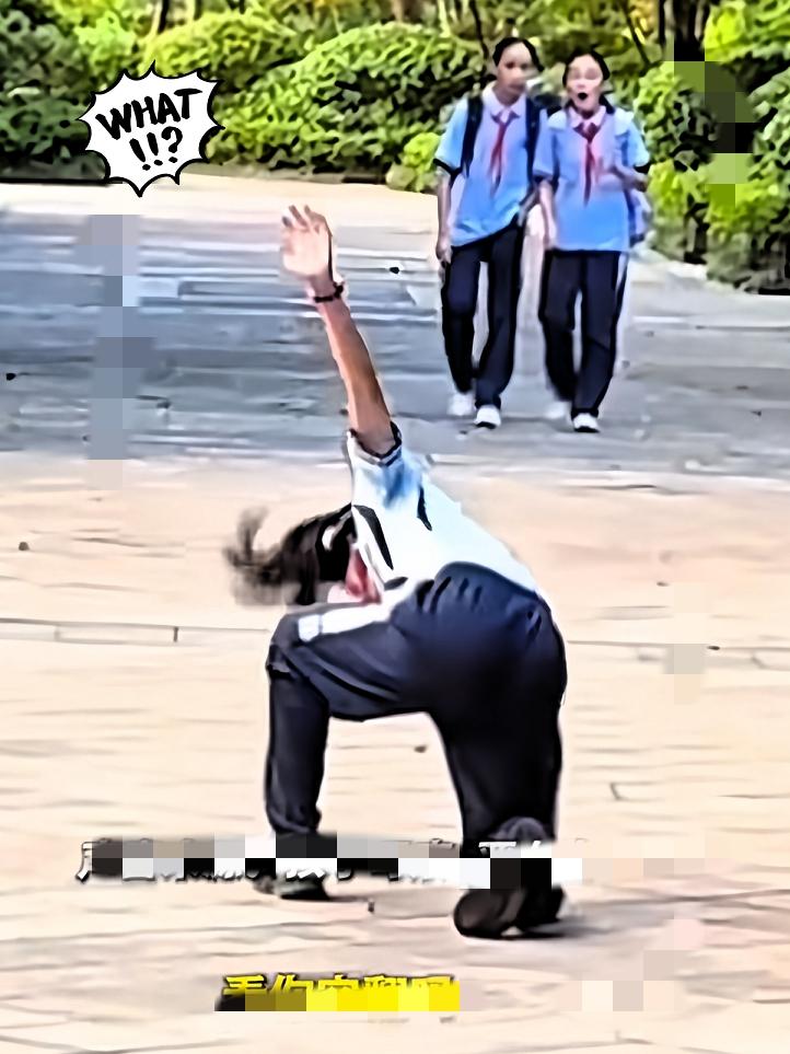 我妈这人情世故，真给我上了一课！老妈每月退休金5500，小区里有人打听，她