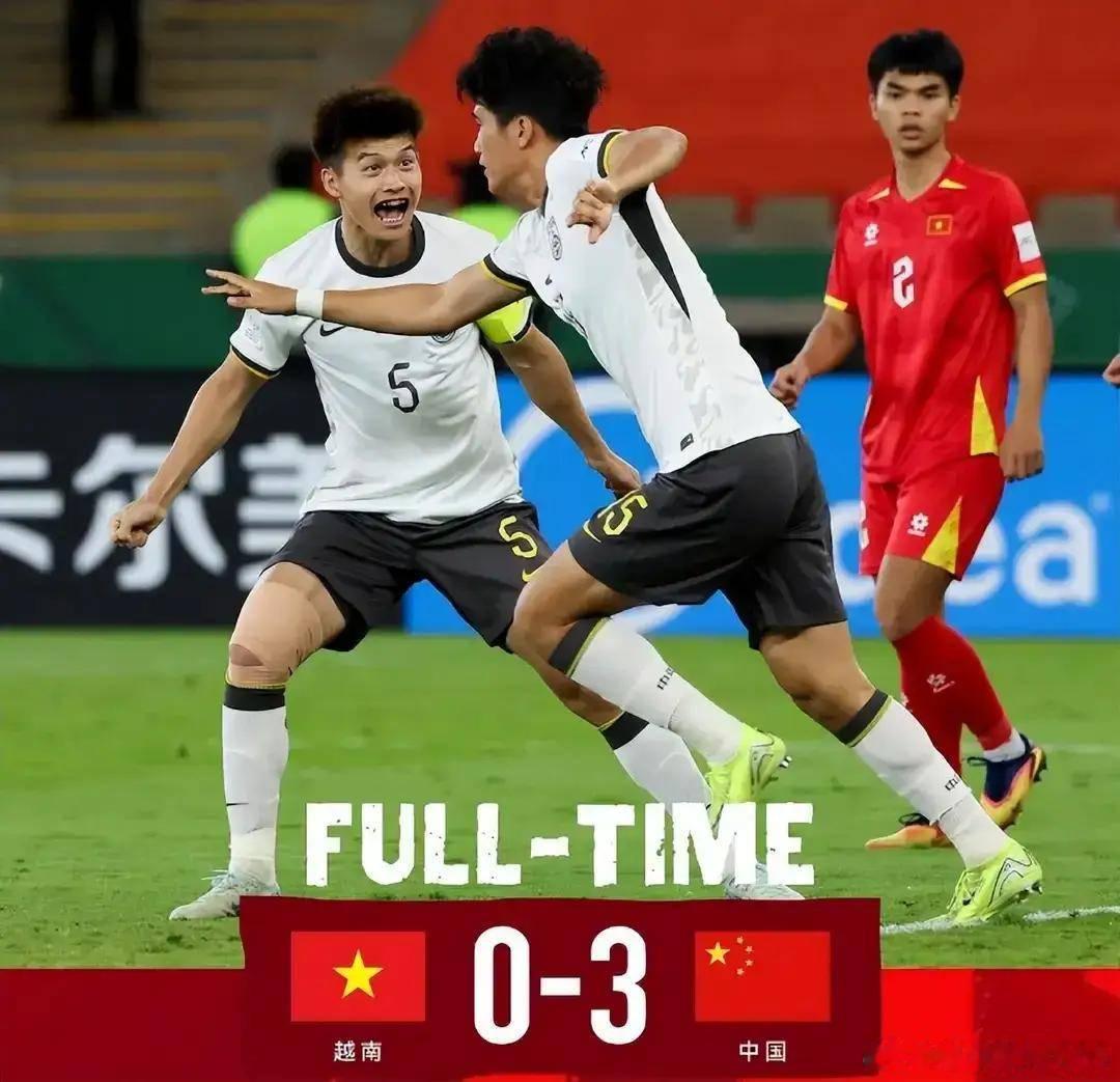 真没想到!日本球迷全懵了：决赛对手是中国男足，这以前谁能想到?------“决