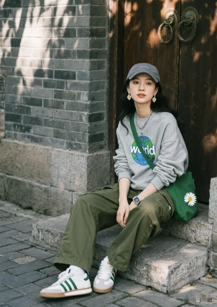 你的路不必所有人理解自己走得踏实便好你的累也不必逢人就说默默消化自己