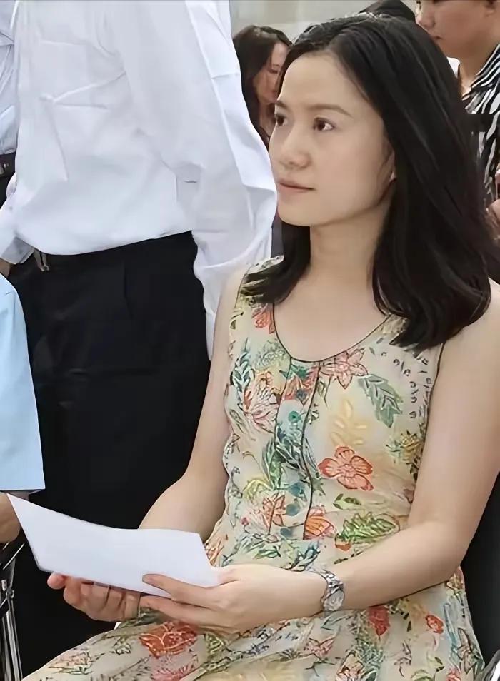 翁帆选择的人生赛道是对的这二十年婚姻简直是神仙羡慕​没家暴没受气，还能自由追